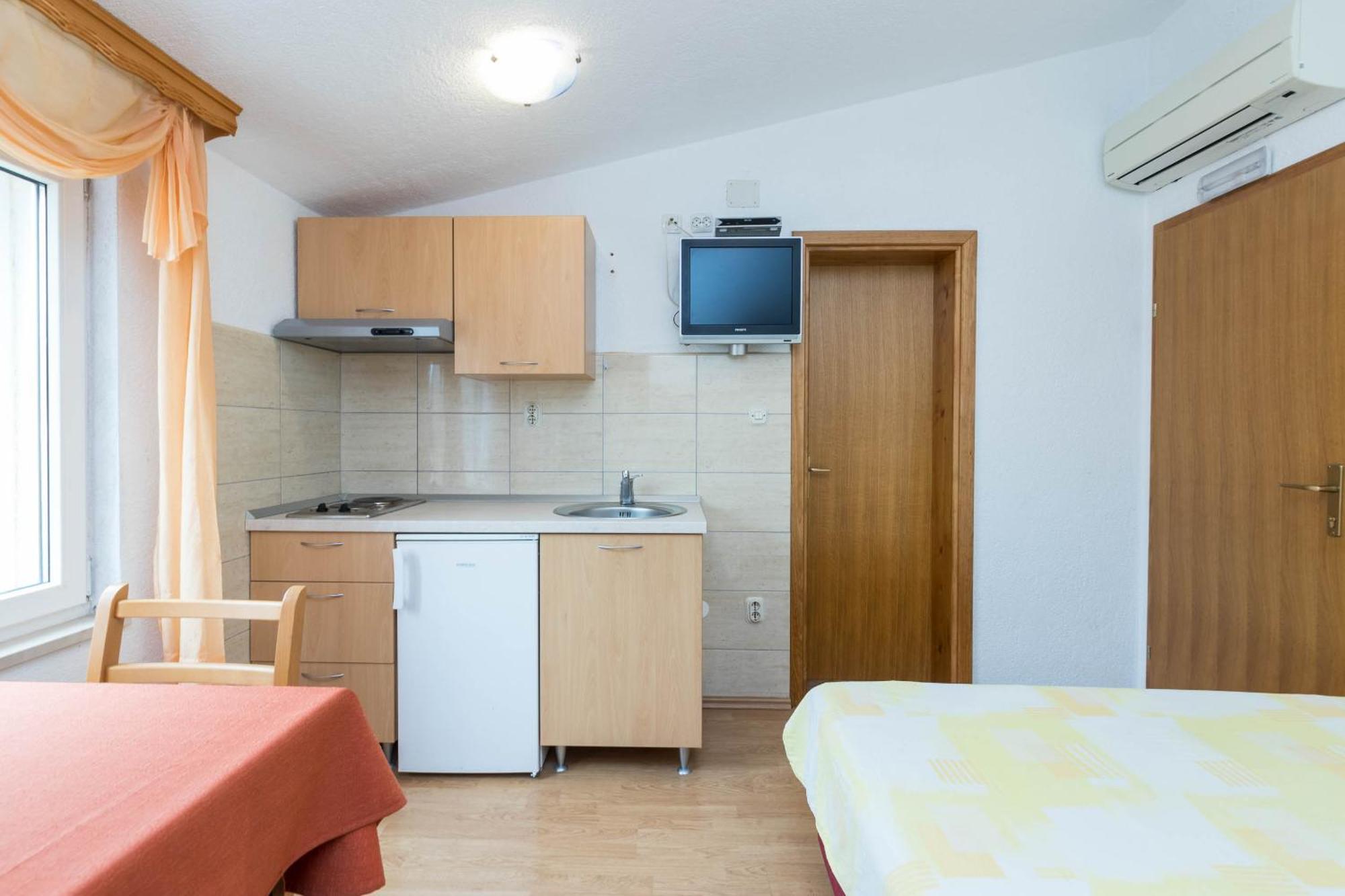 Apartments Cipetic Kaštela Esterno foto