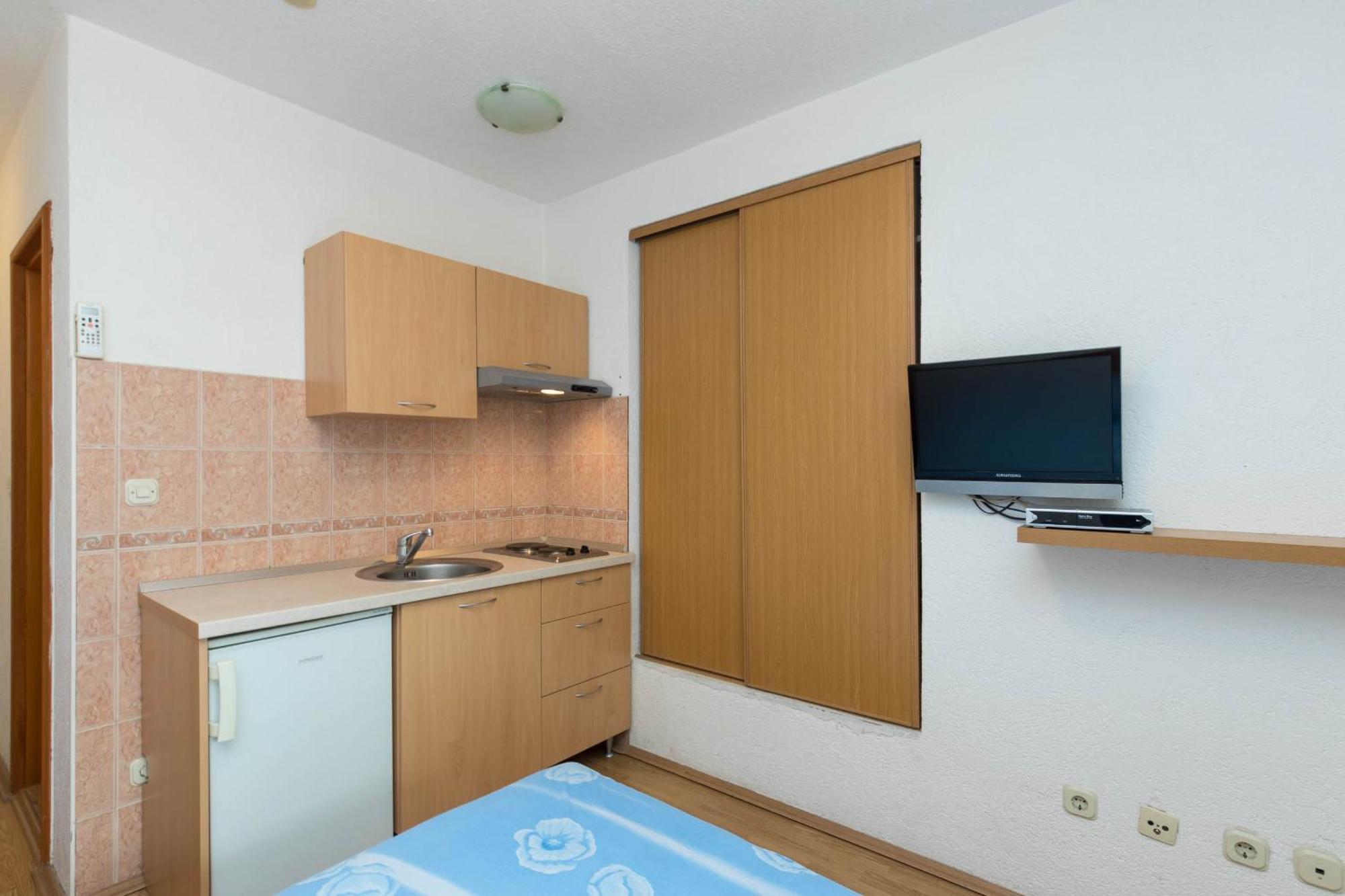 Apartments Cipetic Kaštela Esterno foto
